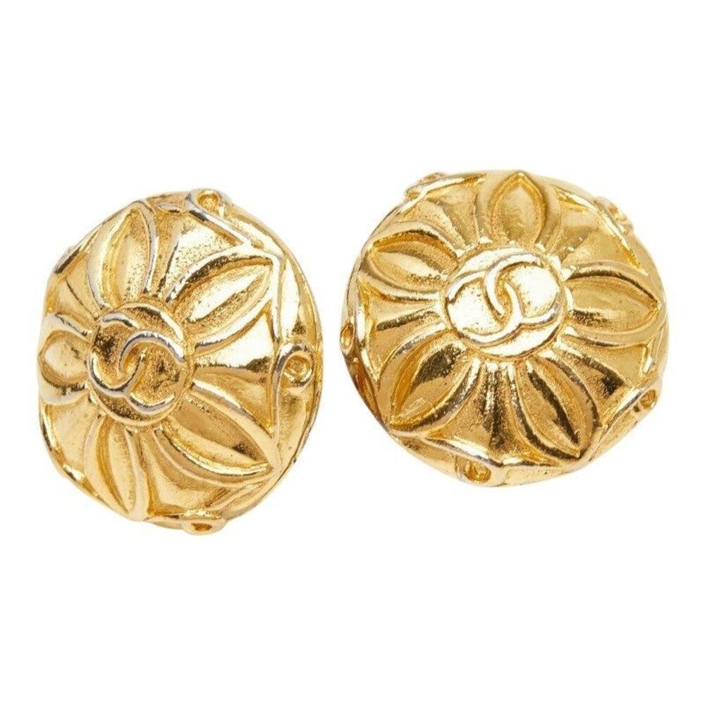 Chanel CC Logo Flower Motif Earrings Gold Plated GP